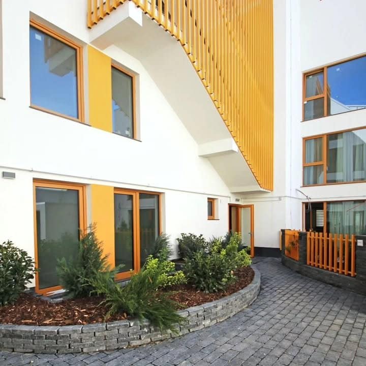 Montaj ferestre Salamander bluevolution 82: Calitate și estetică