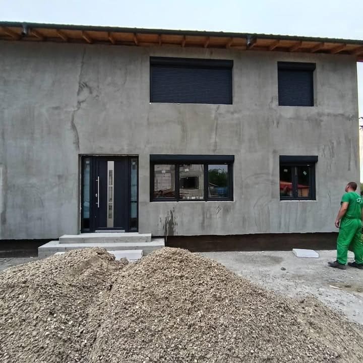 Ferestre Salamander bluEvolution 82: Performanță și Eficiență
