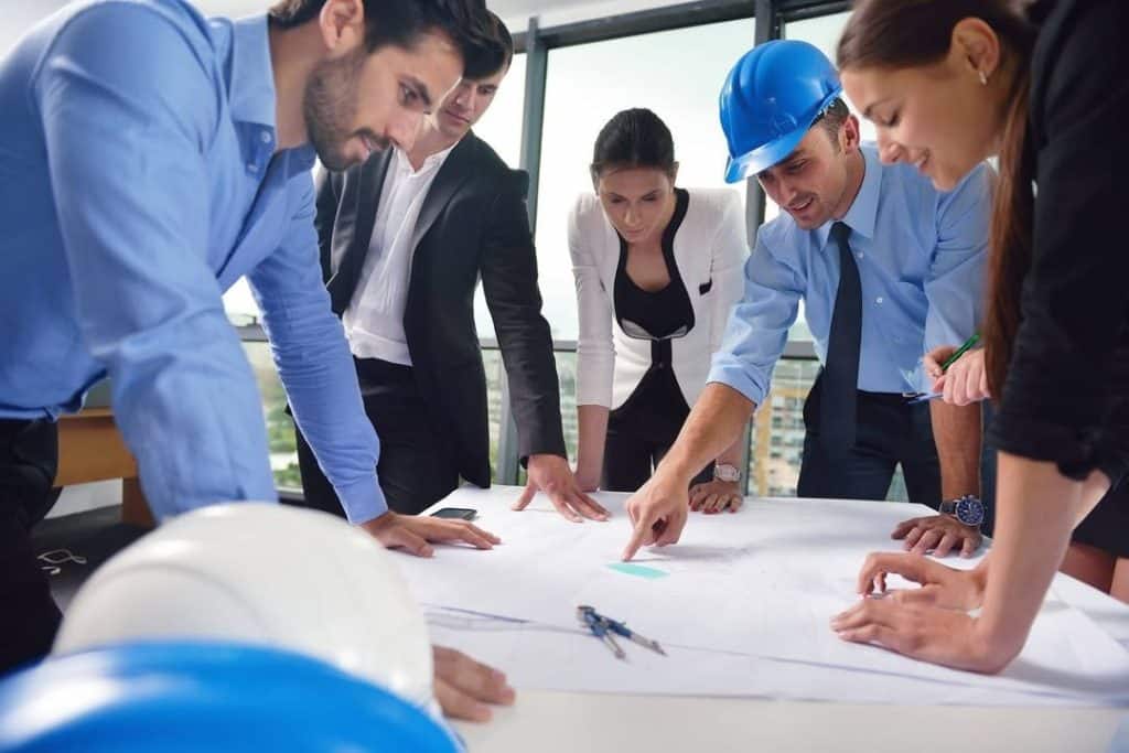 Parteneriate pentru Arhitecți și Constructori: Tâmplărie de Calitate