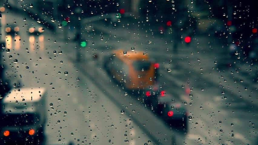Izolarea fonică a locuinței: cum te ajută tâmplăria PVC Salamander