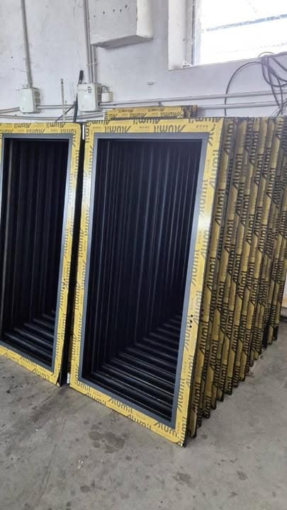 Tâmplărie din aluminiu pentru instituții: Calitate și durabilitate