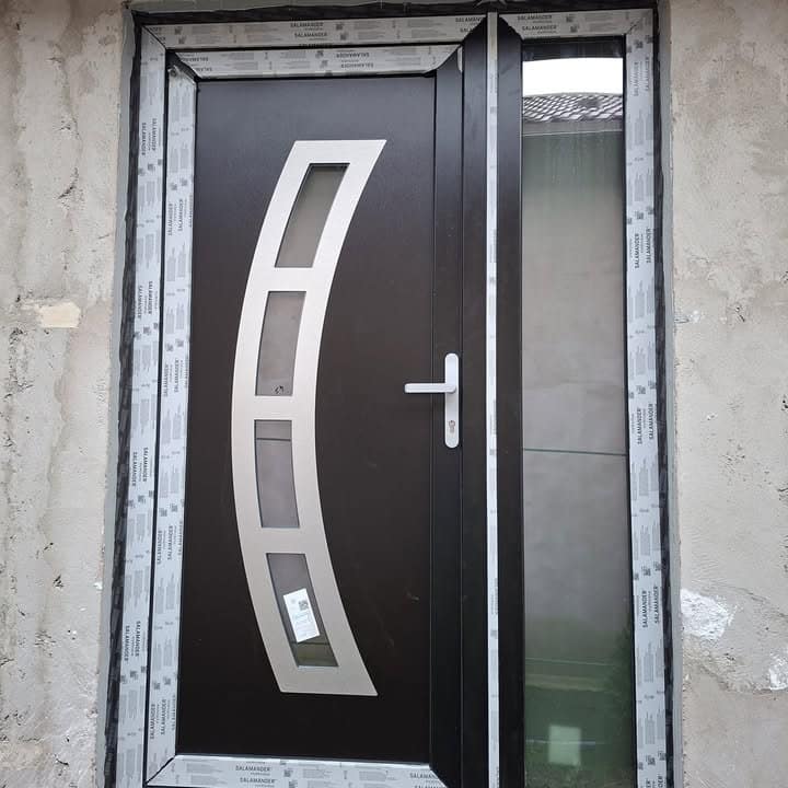 Tâmplărie PVC Salamander MD 82: Eleganță și izolație premium