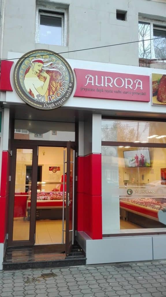 Tâmplărie din aluminiu pentru spații comerciale: Proiect în Adjud