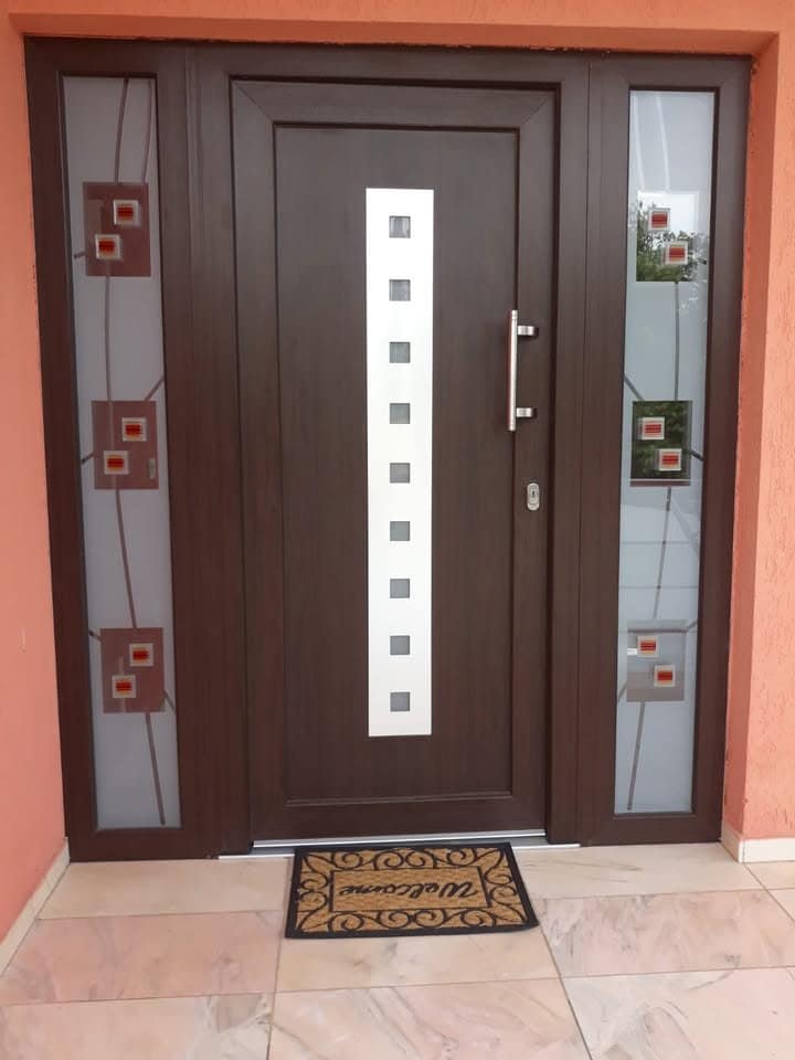 Cum să alegi ușa de intrare potrivită pentru casa ta