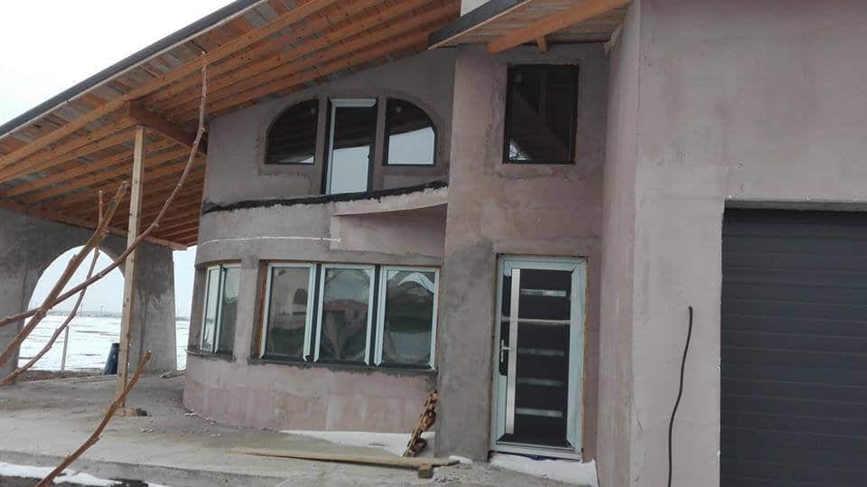 Alegerea tâmplăriei potrivite: Ghid pentru ferestre și uși