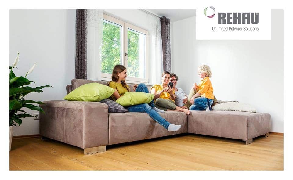 Alegerea ferestrelor REHAU: Calitate germană pentru casa ta