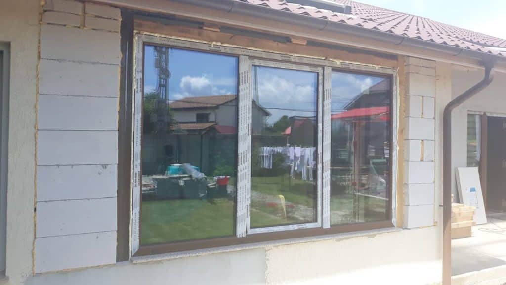 Cum alegi dimensiunea ferestrelor pentru o casă luminoasă