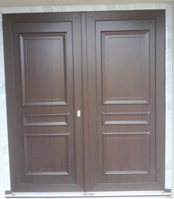 Uși și ferestre elegante pentru casa ta
