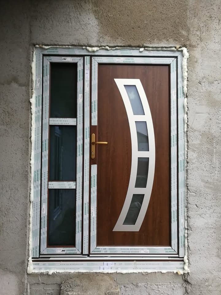 Proiect de tâmplărie PVC Salamander: design și montaj