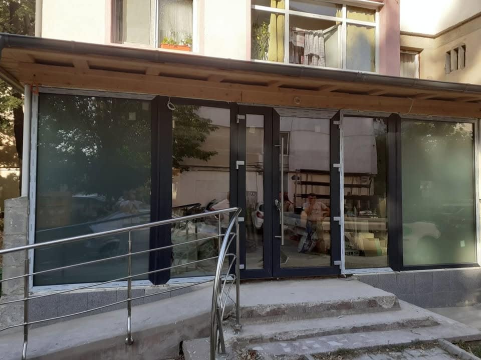 Tâmplăria din aluminiu: soluția pentru izolare și design modern