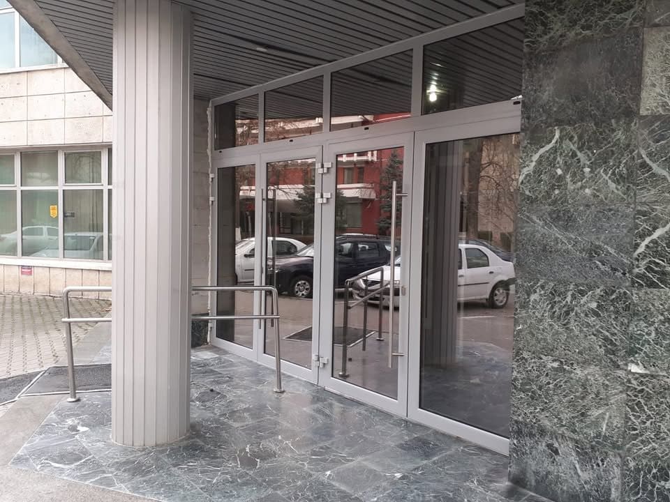 Tâmplăria din aluminiu Alumil: Calitate și design modern