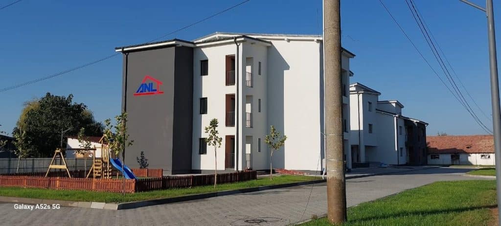 Proiect rezidențial finalizat: Tâmplărie PVC